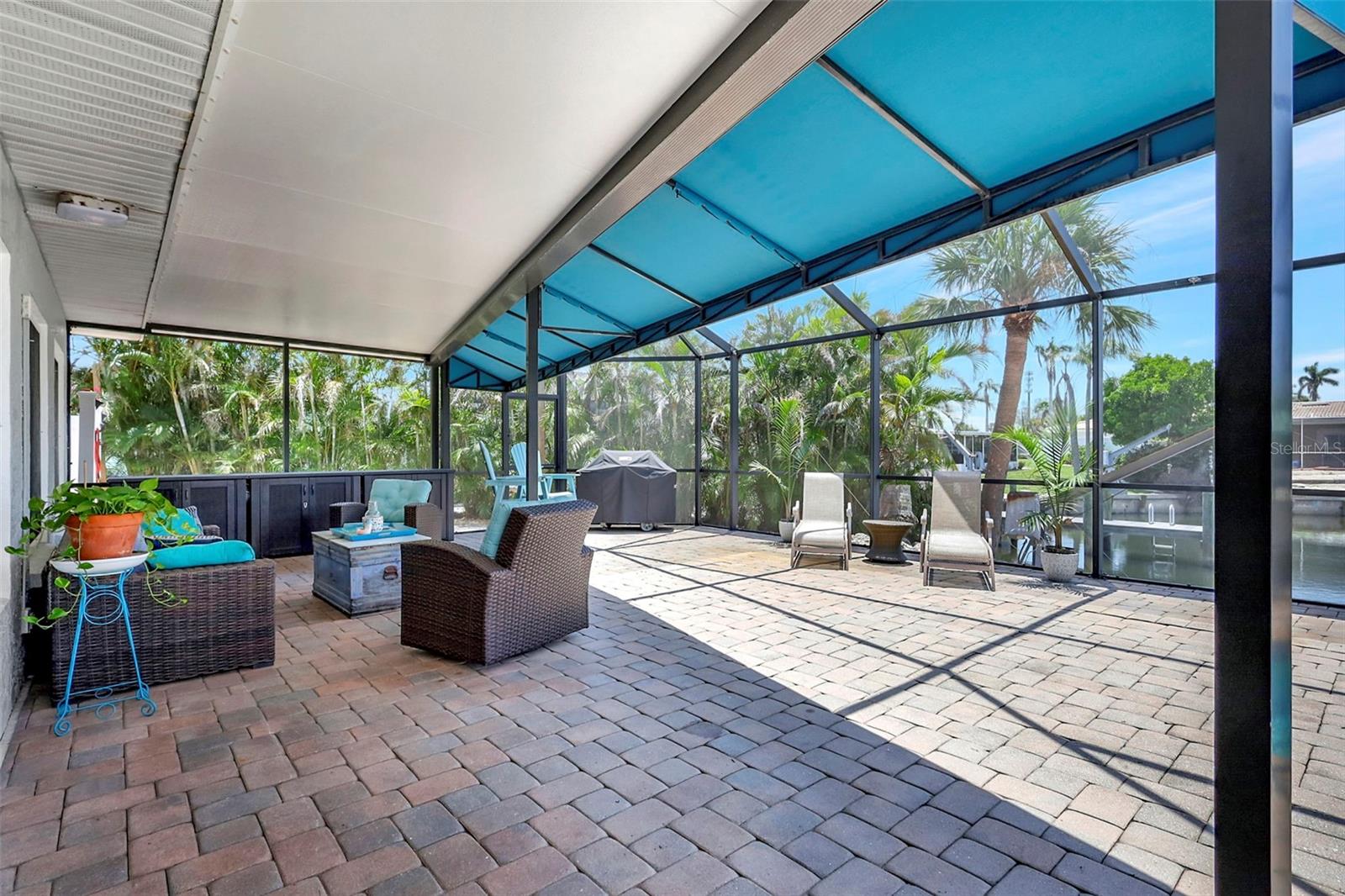 Image 46 of 64 For 4216 Royal Palm Drive