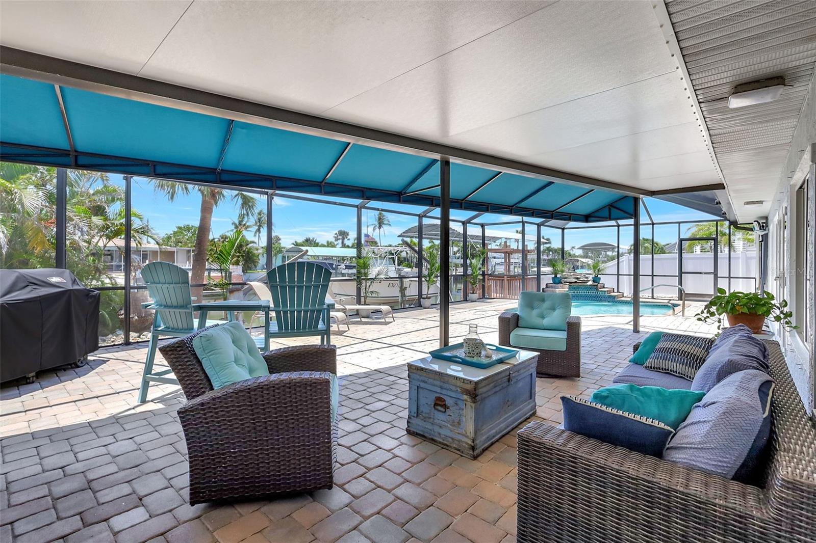 Image 47 of 64 For 4216 Royal Palm Drive