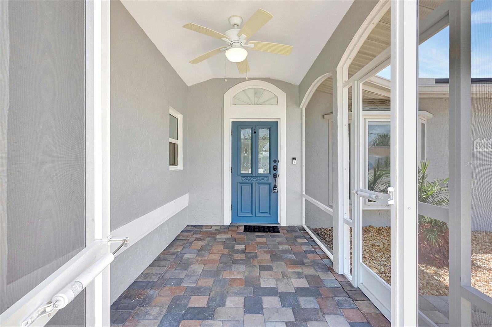 Image 8 of 64 For 4216 Royal Palm Drive