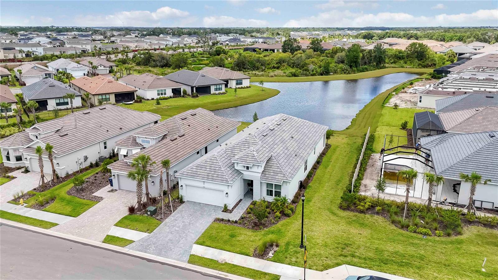 Image 9 of 94 For 5523 Orsello Street