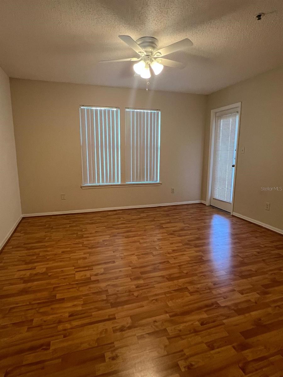 Image 13 of 20 For 4065 Crockers Lake Boulevard 24