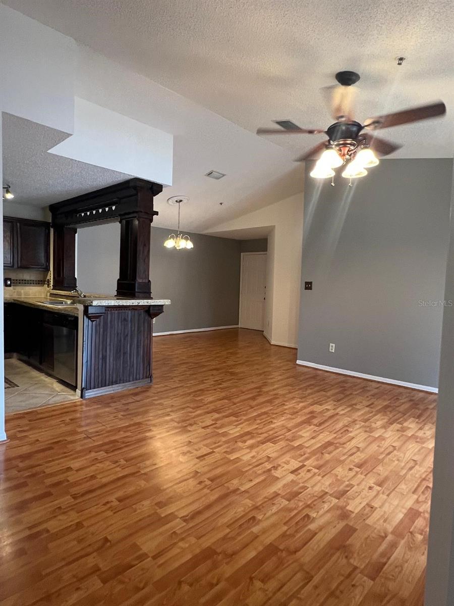 Image 14 of 20 For 4065 Crockers Lake Boulevard 24