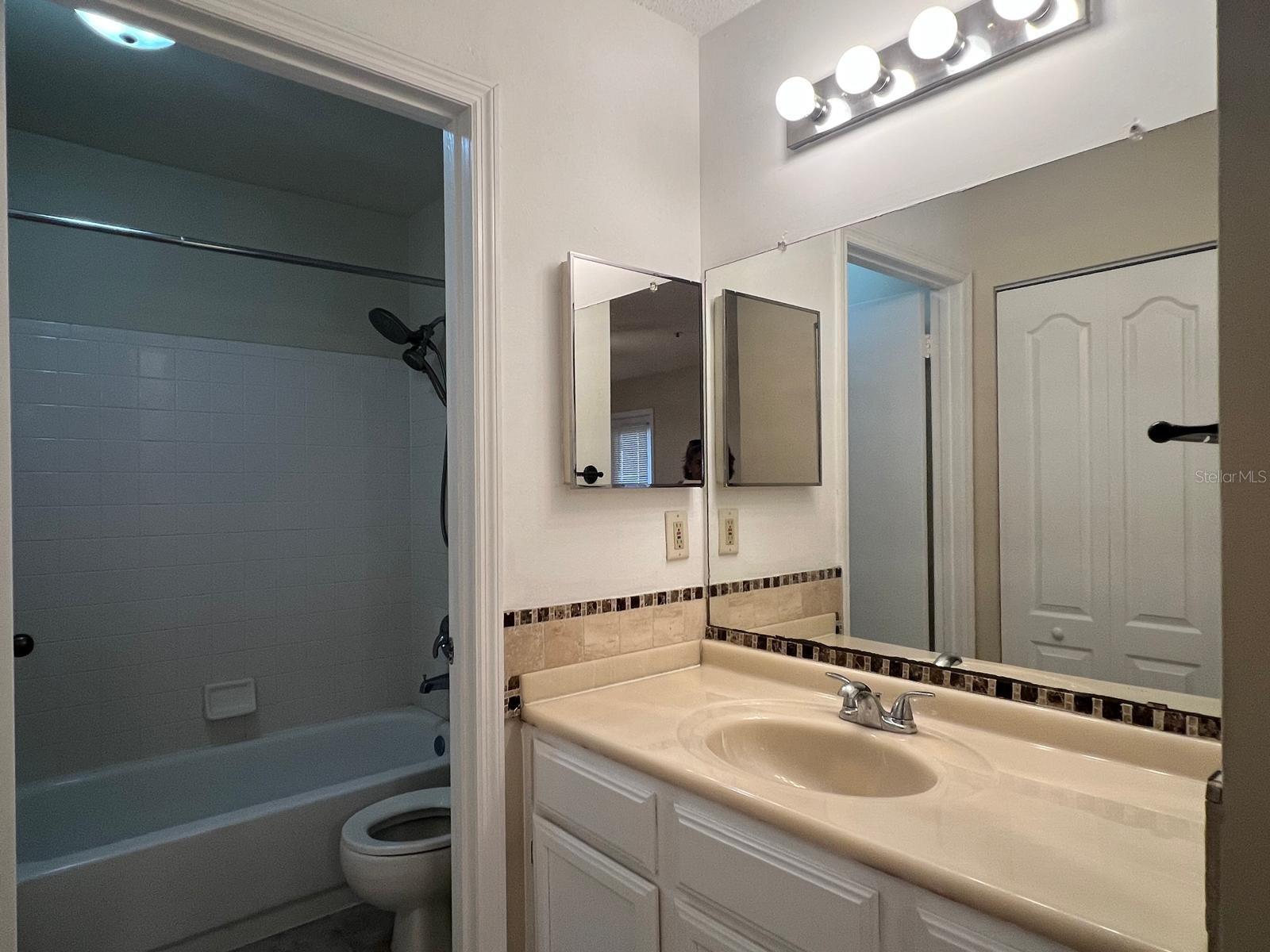 Image 17 of 20 For 4065 Crockers Lake Boulevard 24