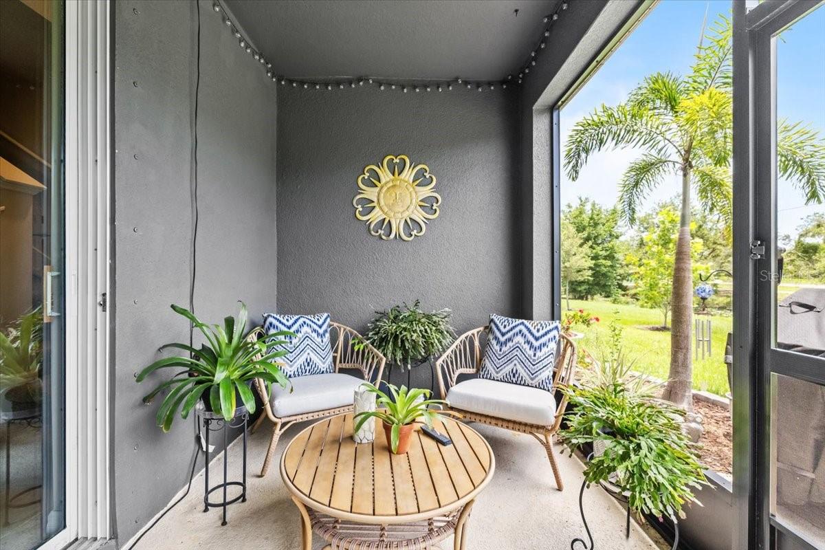 Image 24 of 49 For 8641 Daydream Street