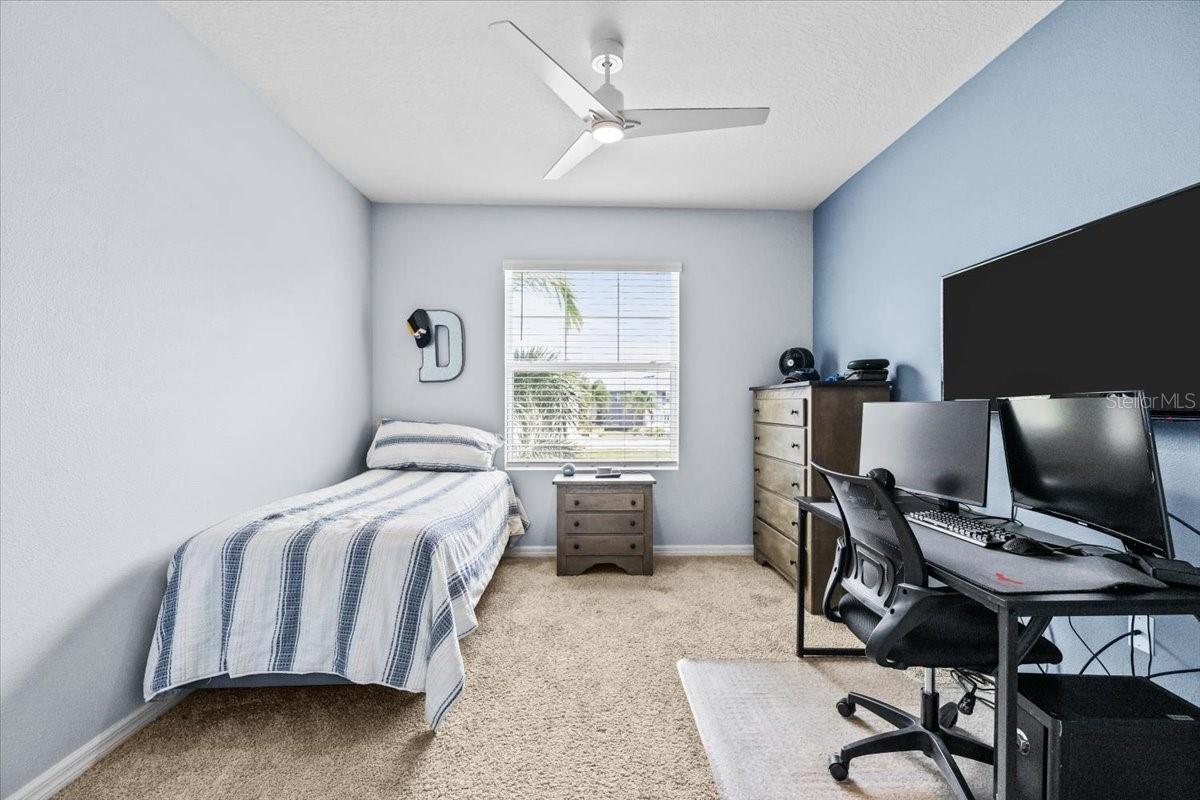 Image 44 of 49 For 8641 Daydream Street