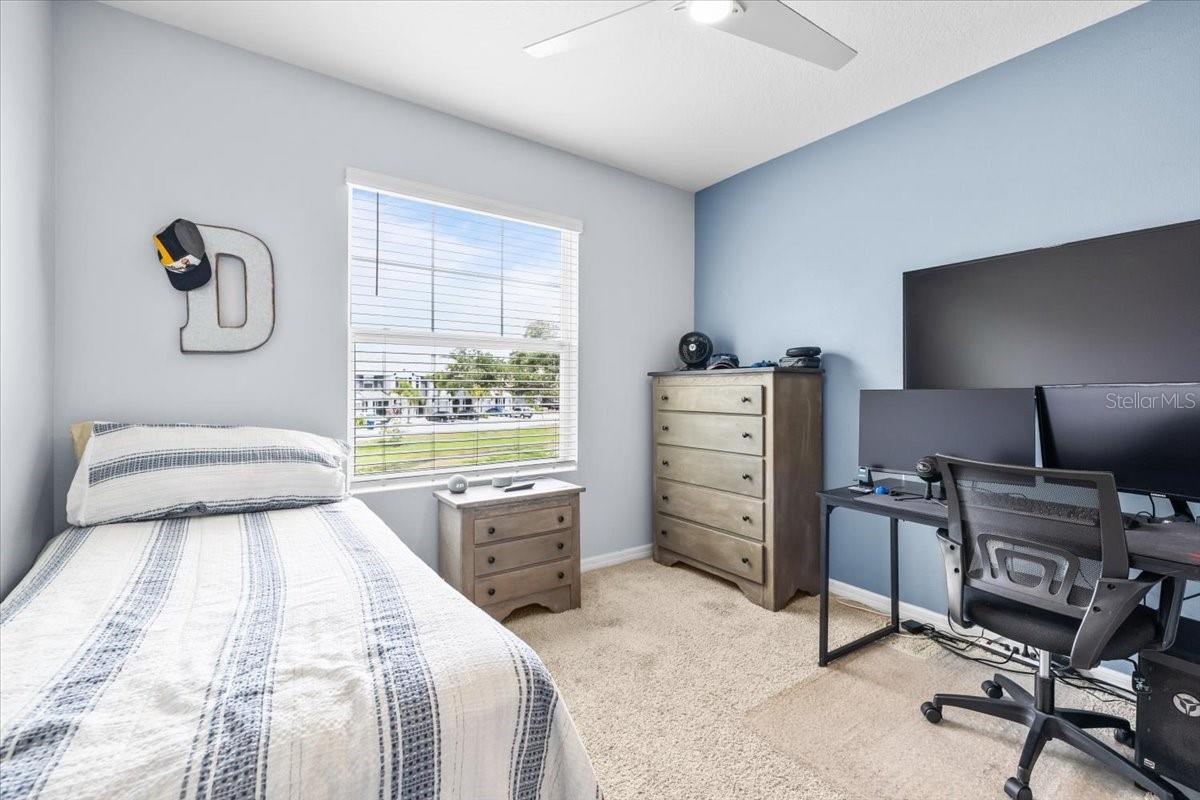Image 45 of 49 For 8641 Daydream Street