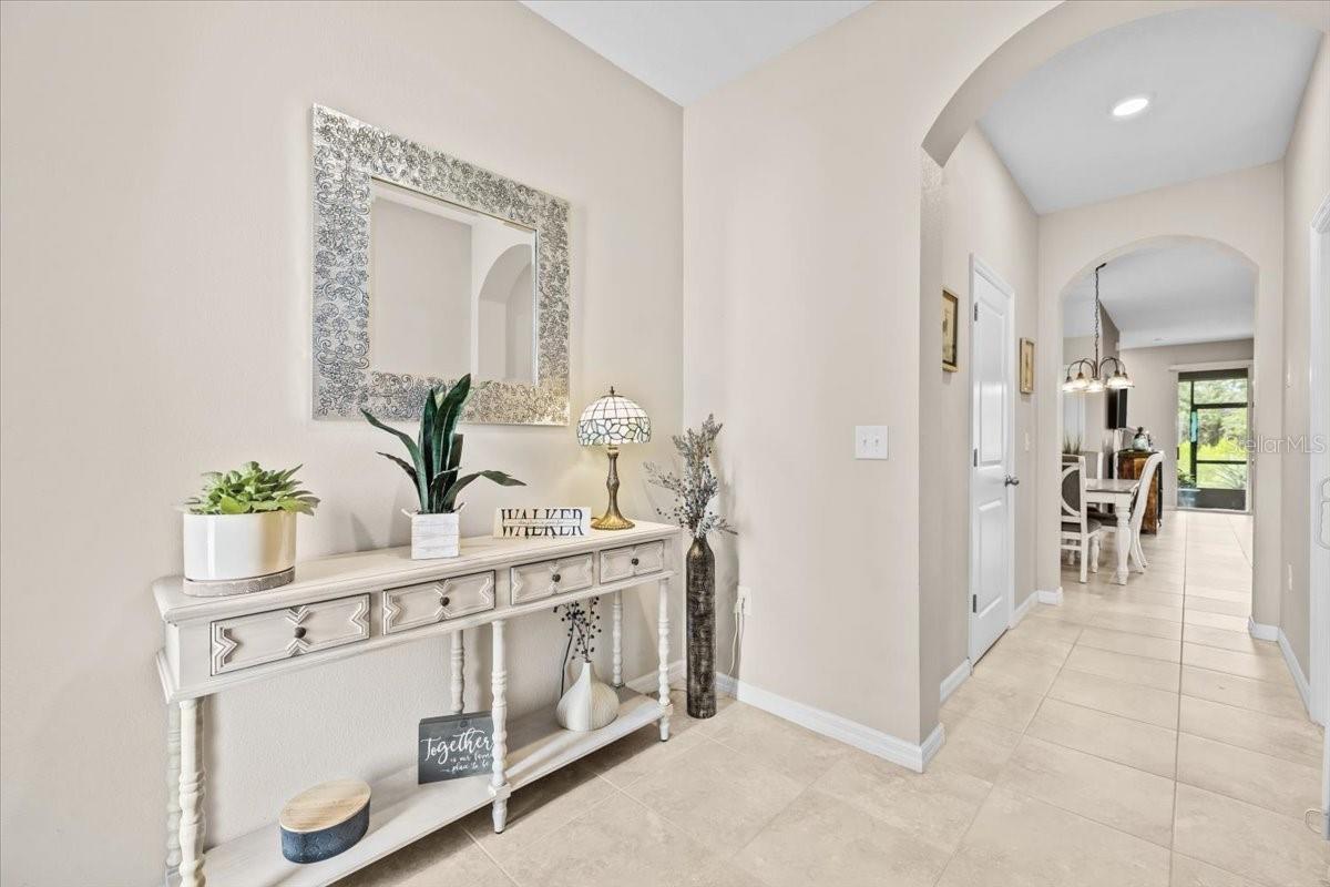 Image 8 of 49 For 8641 Daydream Street
