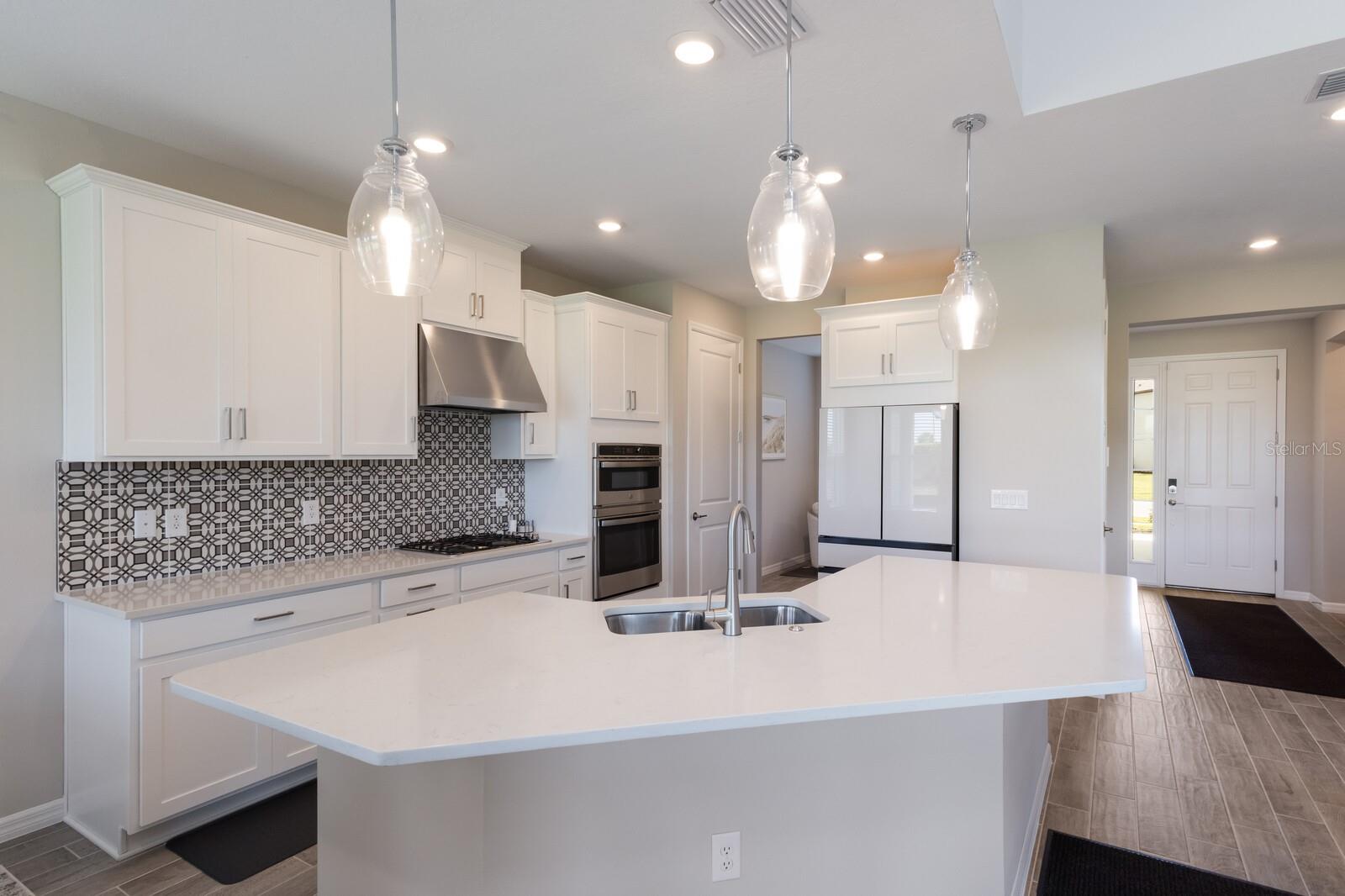 Image 11 of 93 For 9312 Tequila Sunrise Drive
