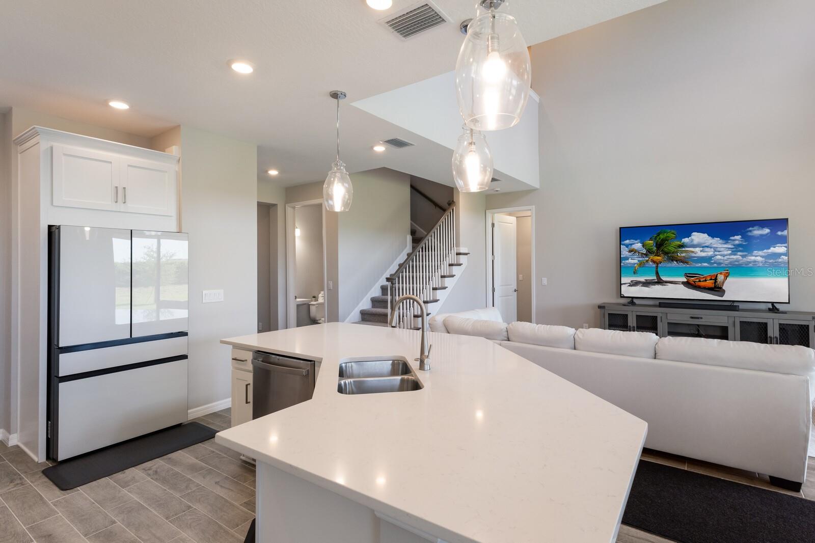 Image 12 of 93 For 9312 Tequila Sunrise Drive