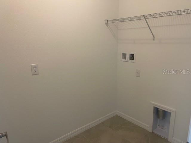 Image 12 of 23 For 11682 Bluestone Court