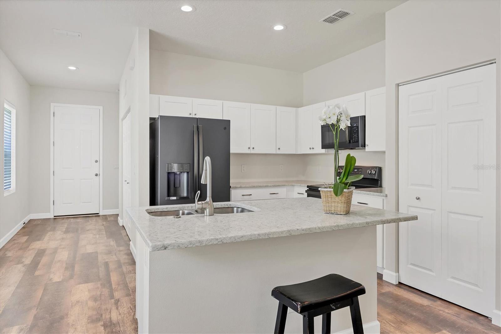 Image 6 of 30 For 1782 White Orchid Court