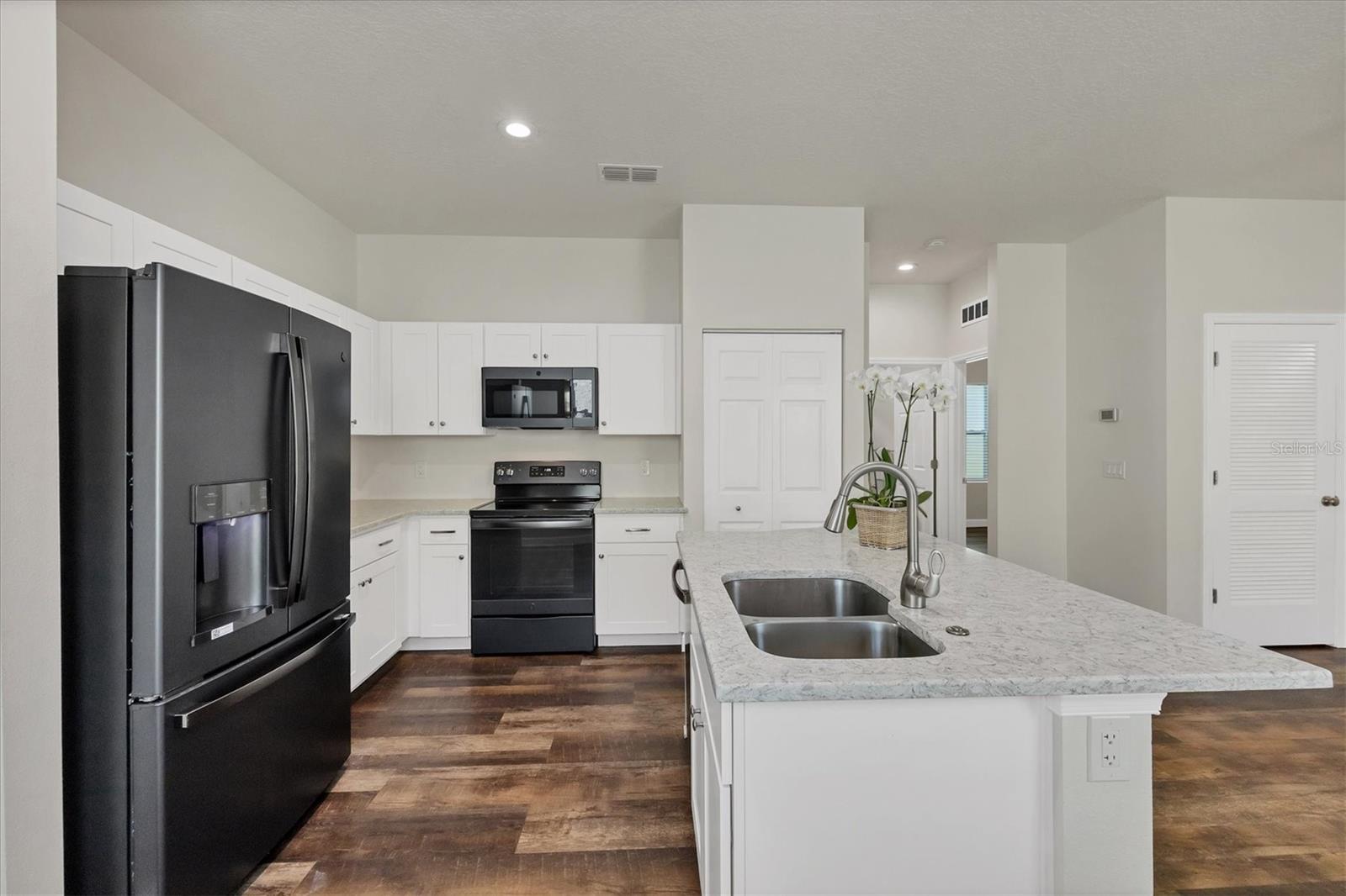 Image 8 of 30 For 1782 White Orchid Court