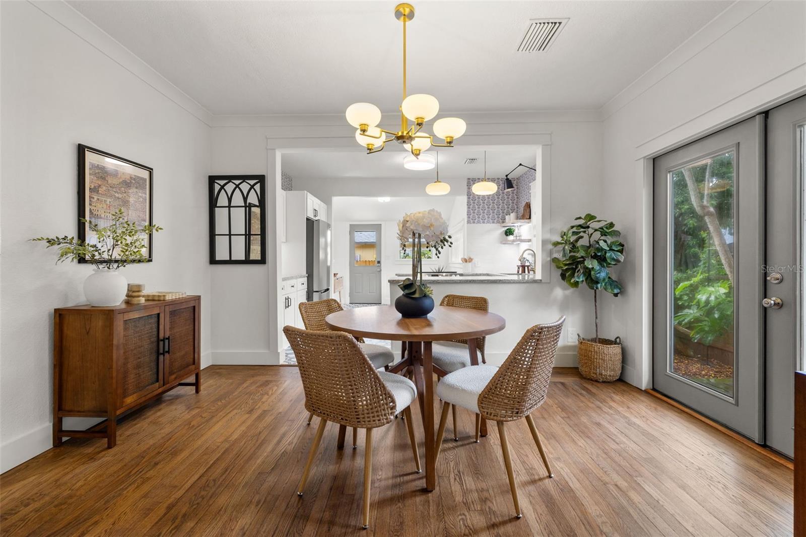 Image 10 of 51 For 608 28th Street N