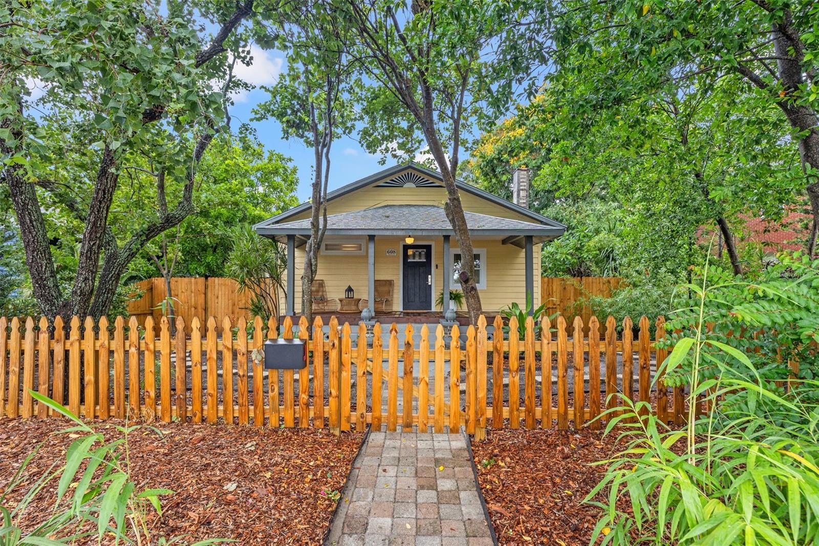 Image 2 of 51 For 608 28th Street N