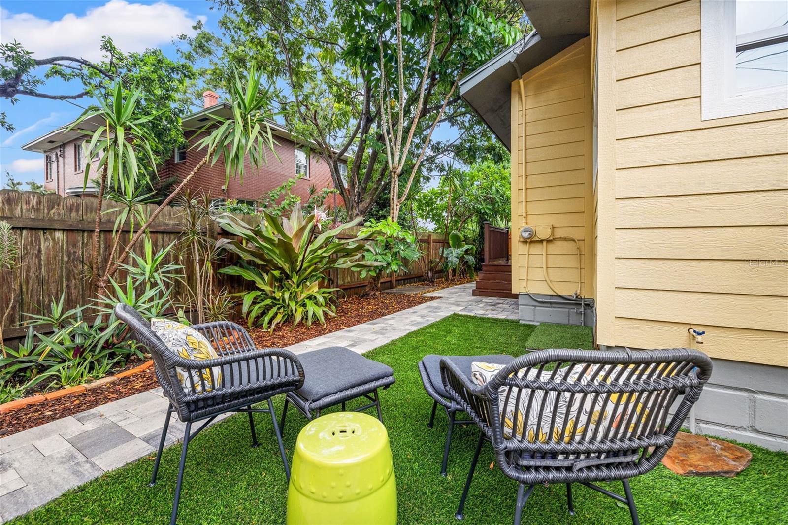 Image 32 of 51 For 608 28th Street N