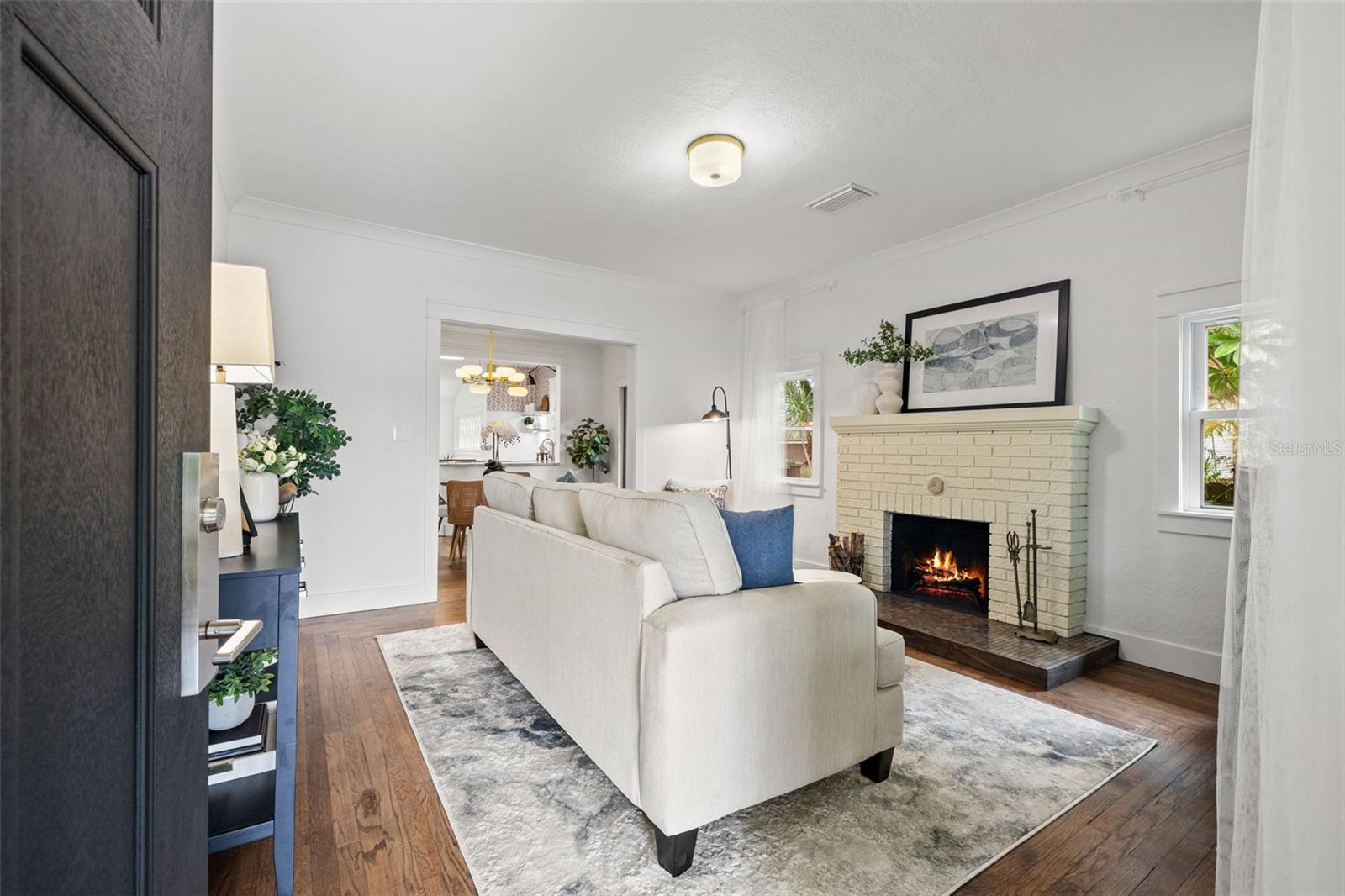 Image 4 of 51 For 608 28th Street N