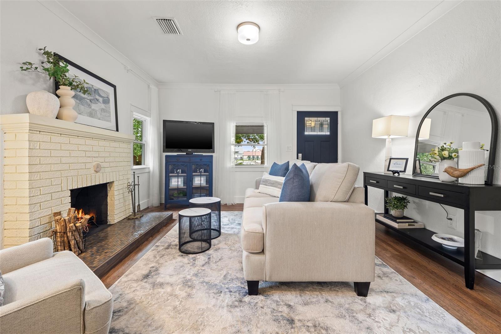 Image 7 of 51 For 608 28th Street N