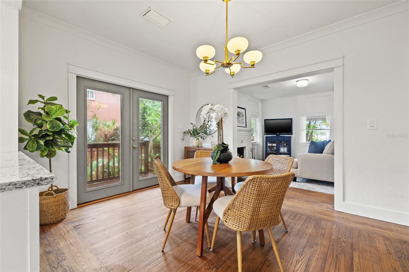 Image 9 of 51 For 608 28th Street N