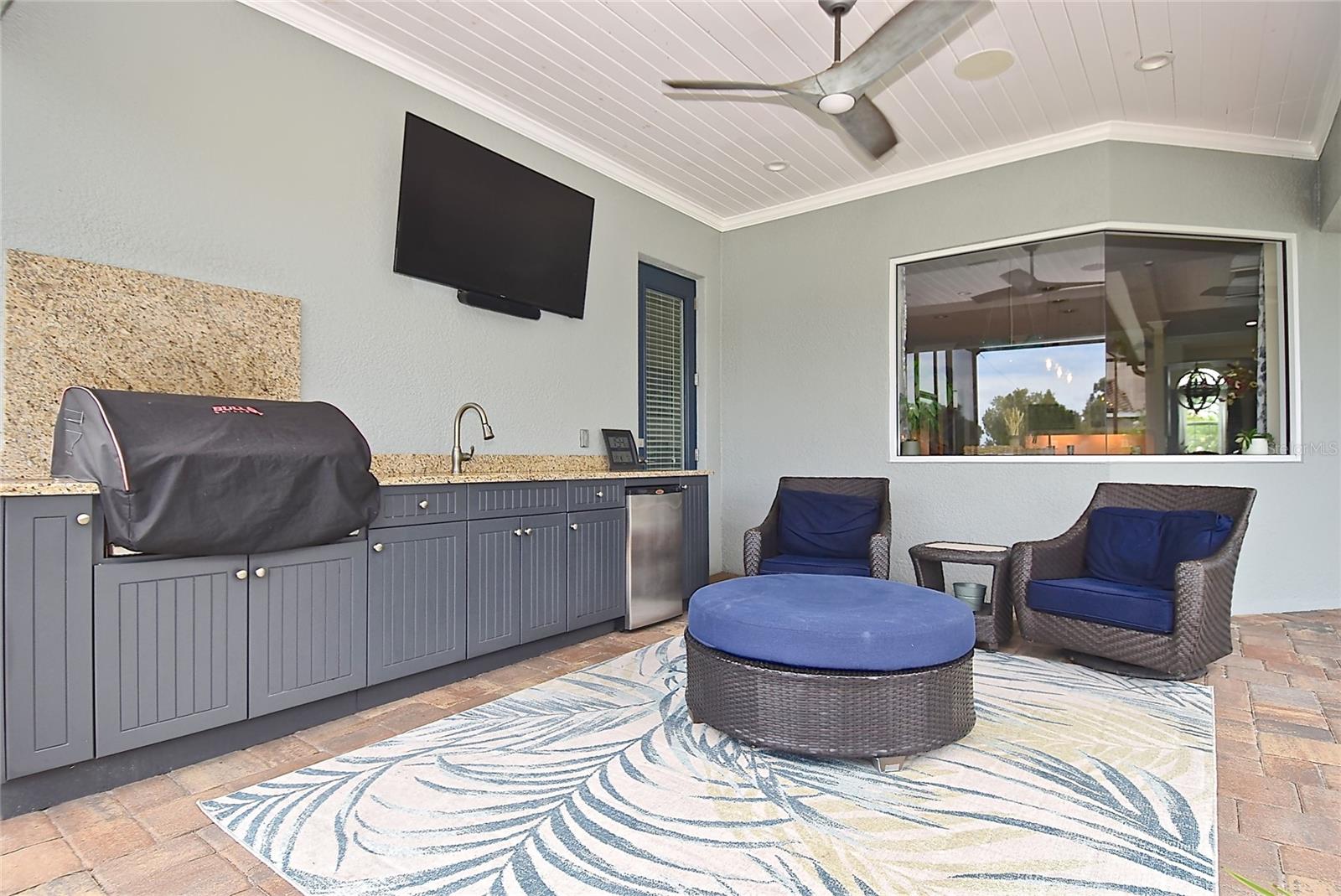 Image 11 of 35 For 4777 Vasca Drive