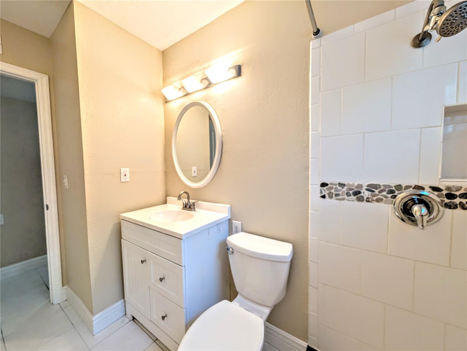 Image 17 of 32 For 5869 Todd Street E1