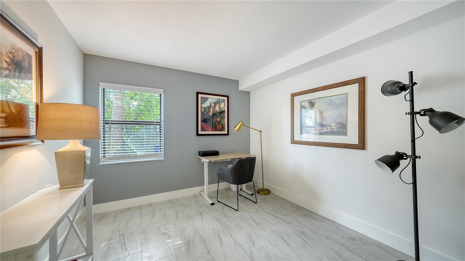 Image 20 of 40 For 631 Orange Avenue 107