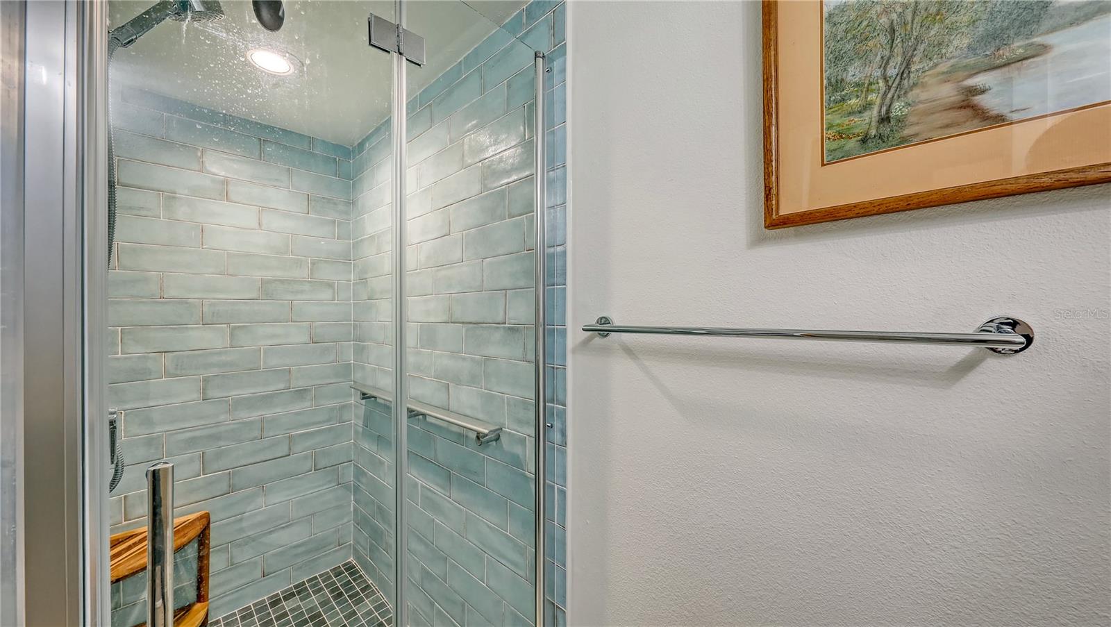 Image 22 of 40 For 631 Orange Avenue 107
