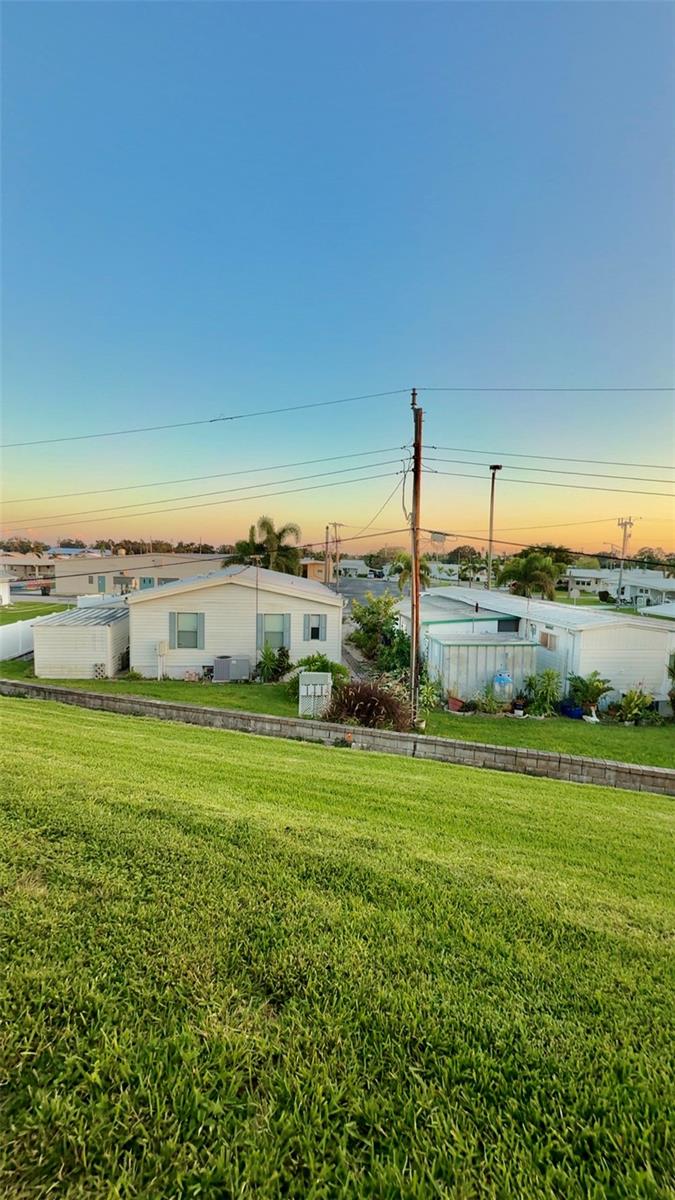 Image 14 of 15 For 4207 13th Street E