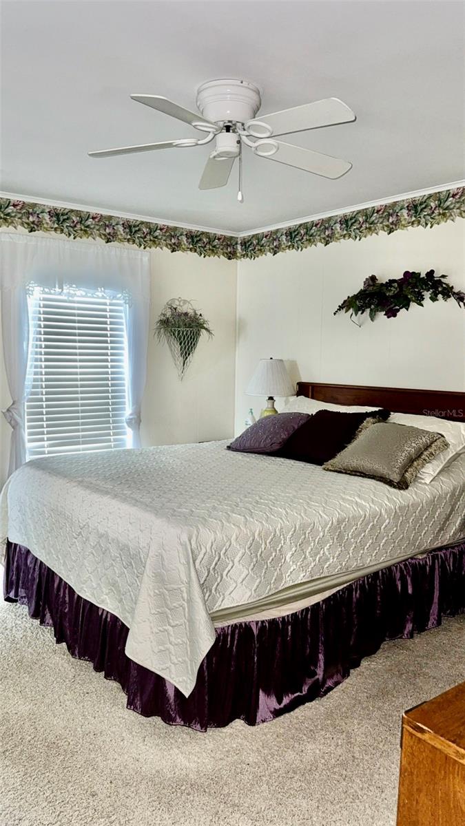 Image 5 of 15 For 4207 13th Street E