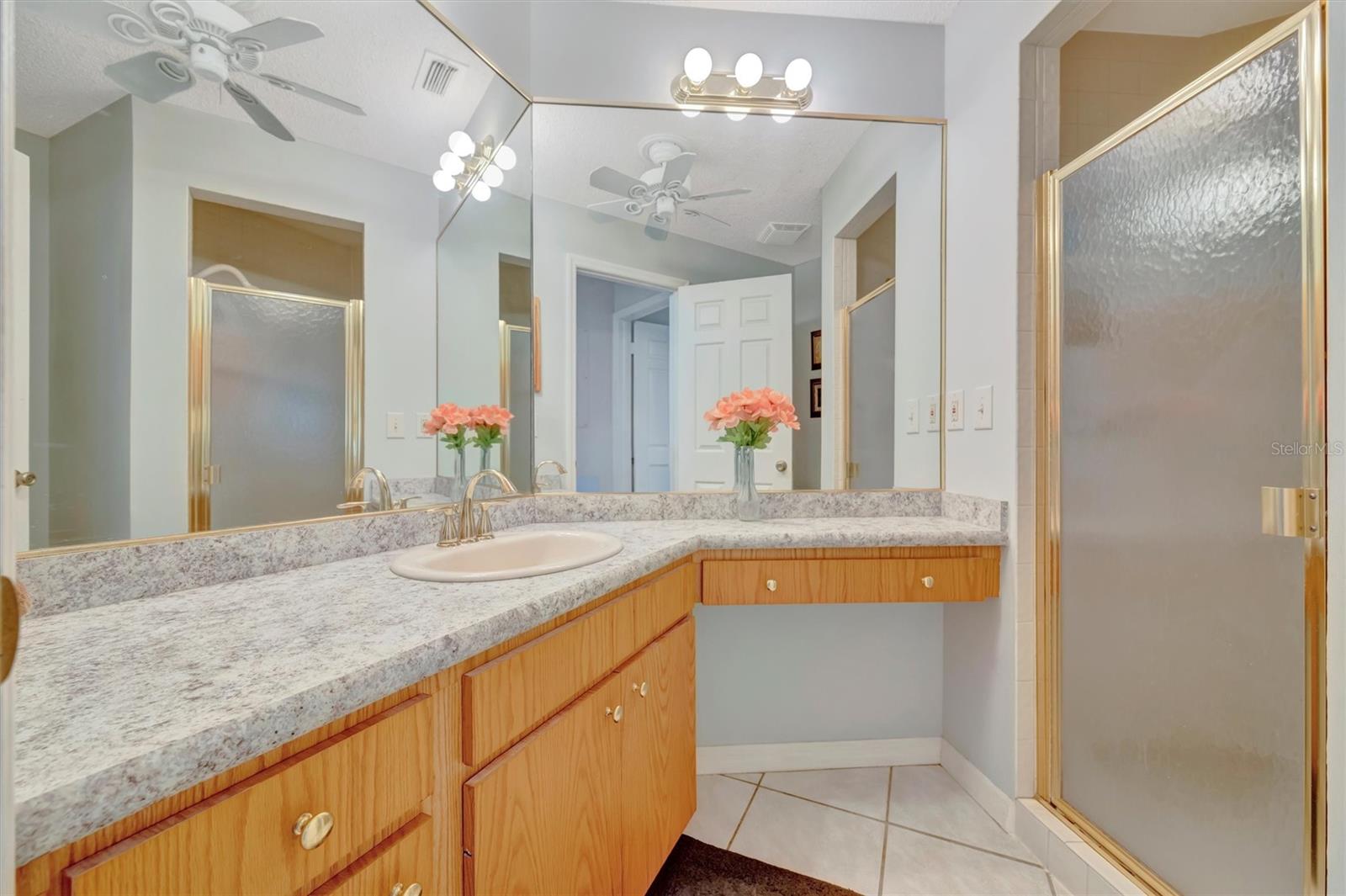 Image 20 of 48 For 6101 34th Street W 24c