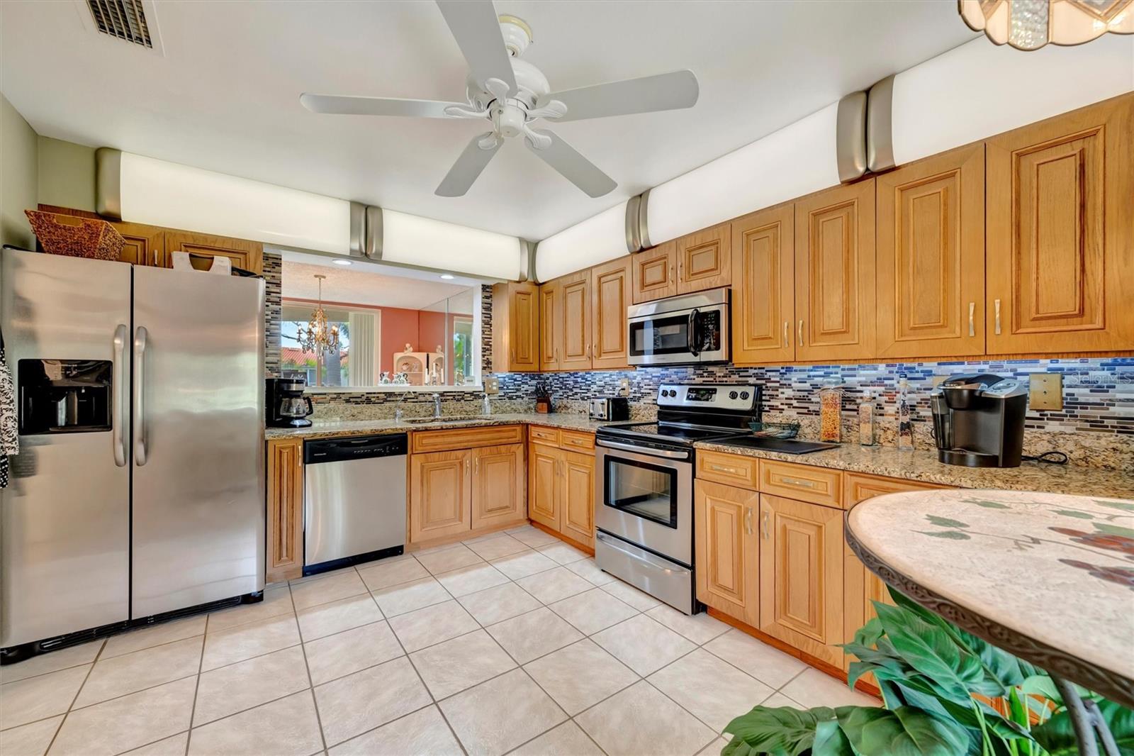 Image 6 of 48 For 6101 34th Street W 24c