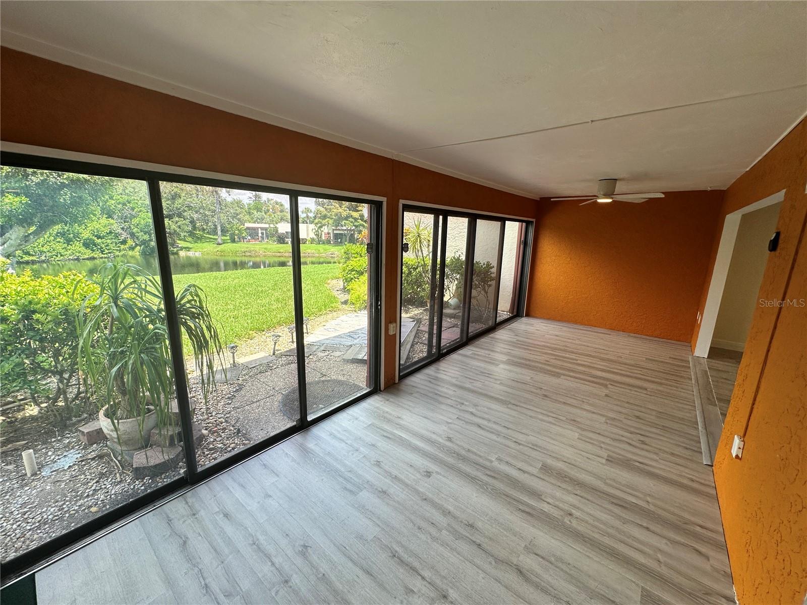 Image 11 of 34 For 620 Spring Lakes Boulevard