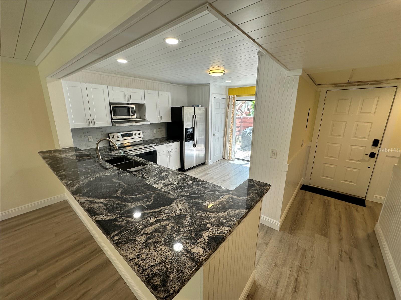 Image 3 of 34 For 620 Spring Lakes Boulevard