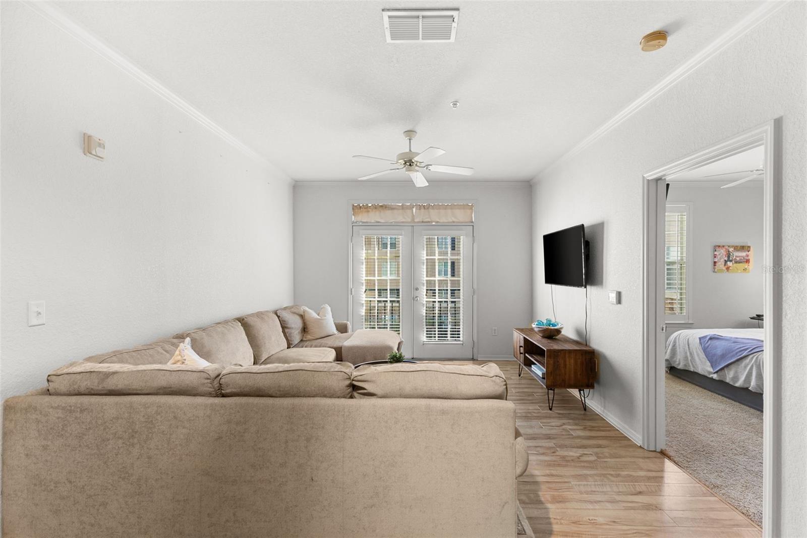 Image 10 of 45 For 4221 Spruce Street 1326