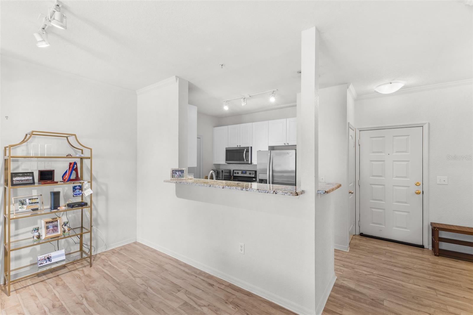 Image 13 of 45 For 4221 Spruce Street 1326