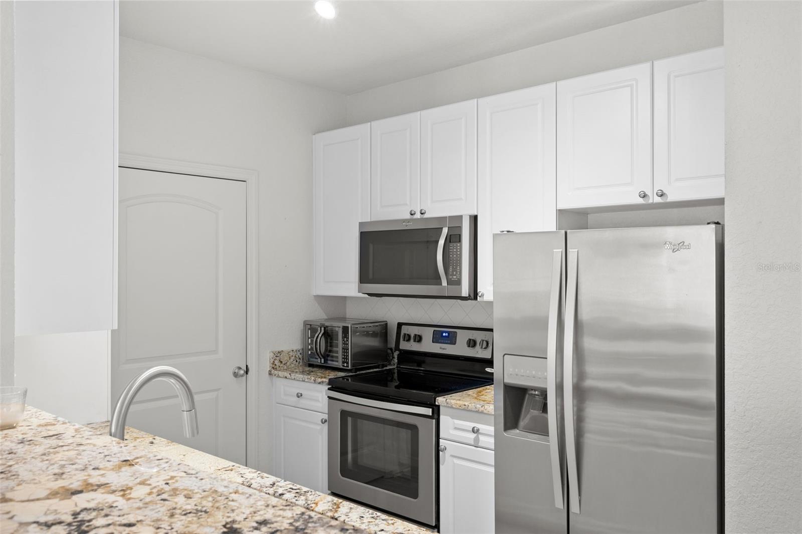 Image 15 of 45 For 4221 Spruce Street 1326