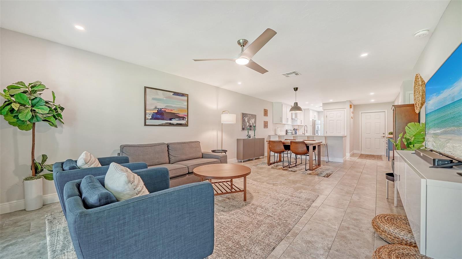 Image 13 of 69 For 7820 Palm Aire Lane