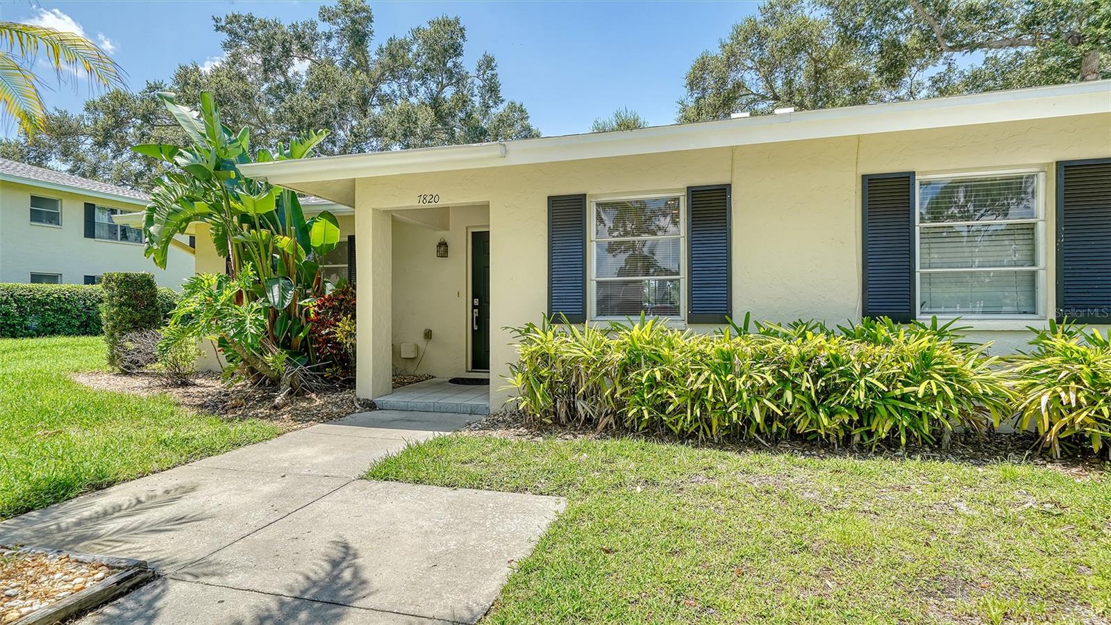 Image 3 of 69 For 7820 Palm Aire Lane