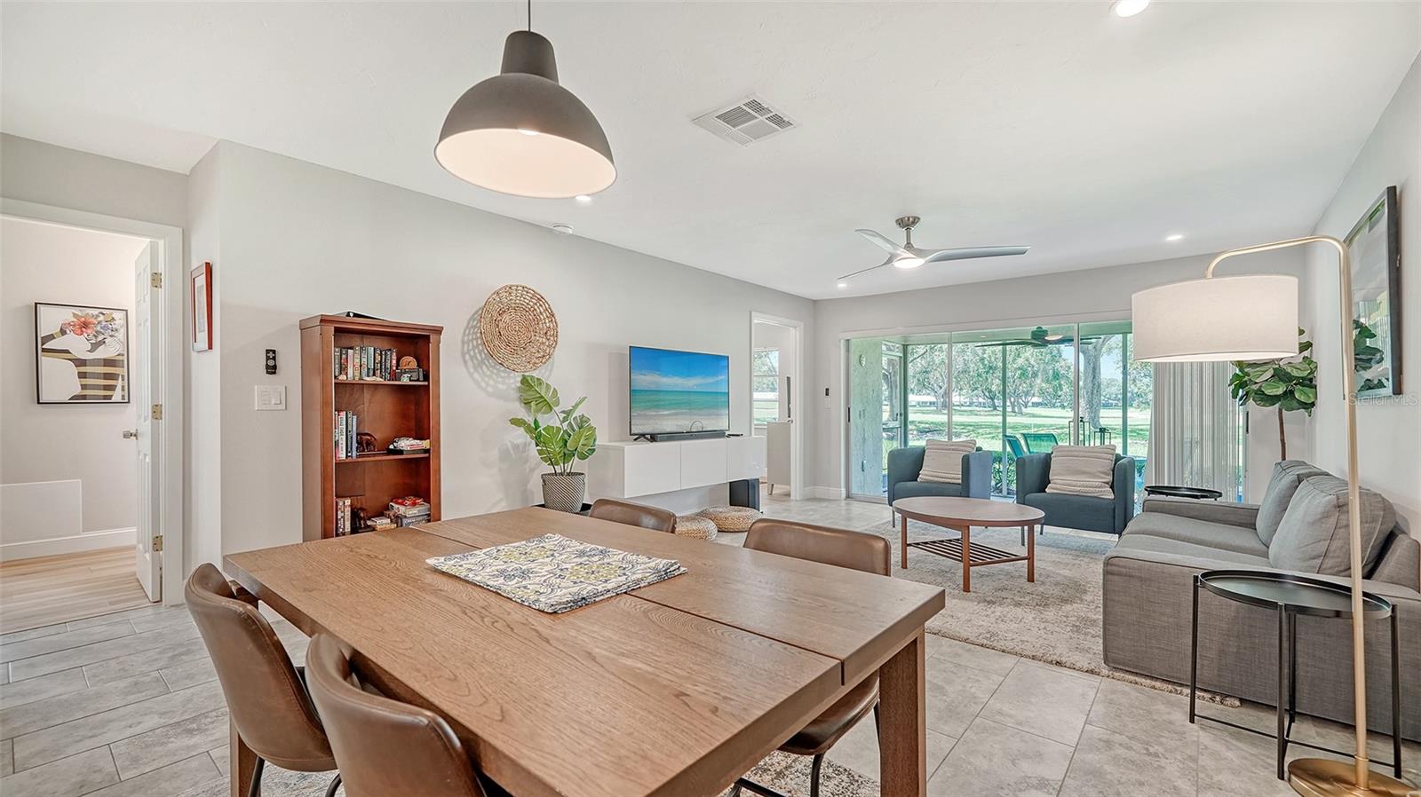 Image 7 of 69 For 7820 Palm Aire Lane