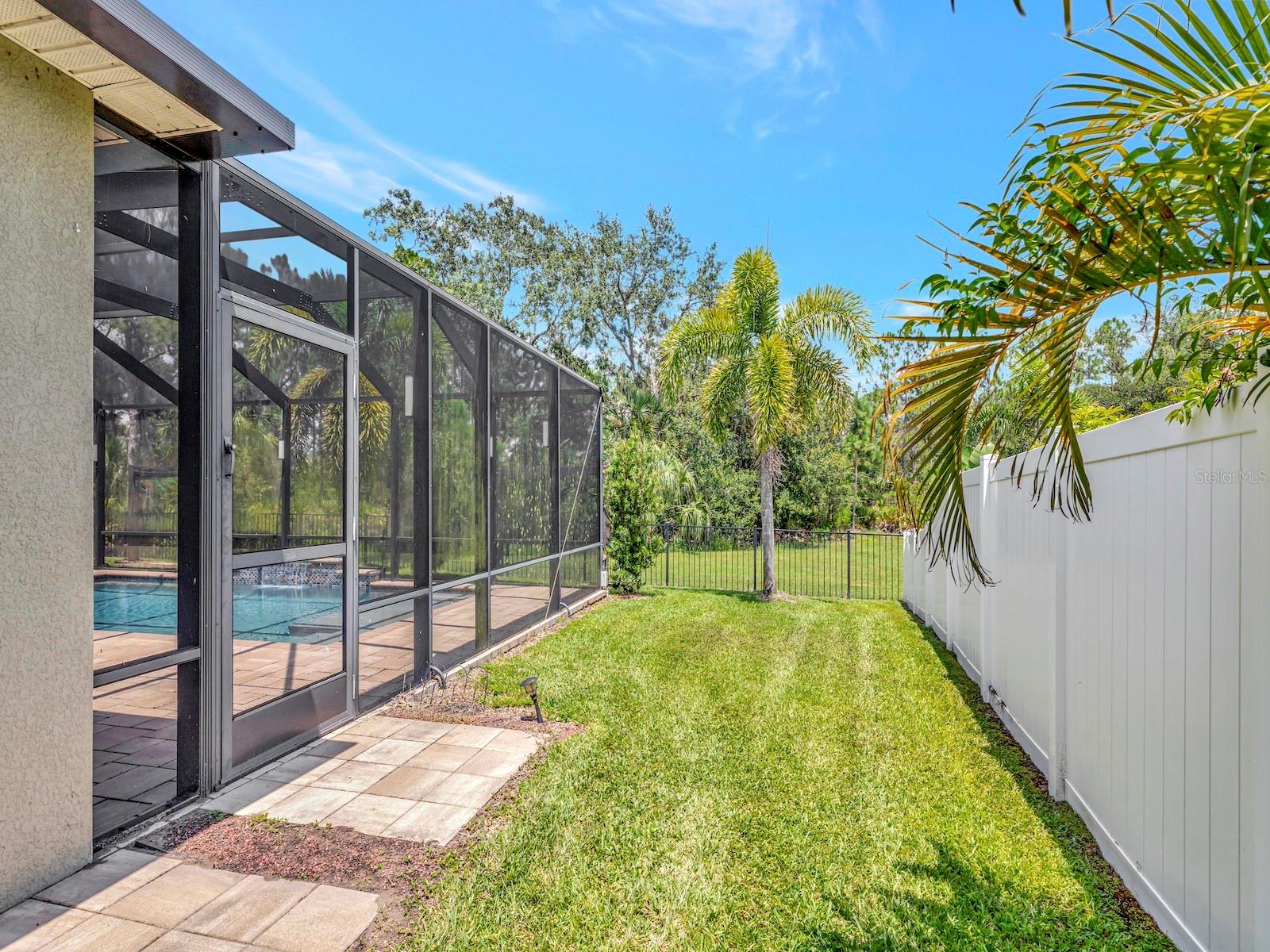 Image 15 of 89 For 271 Tierra Verde Way