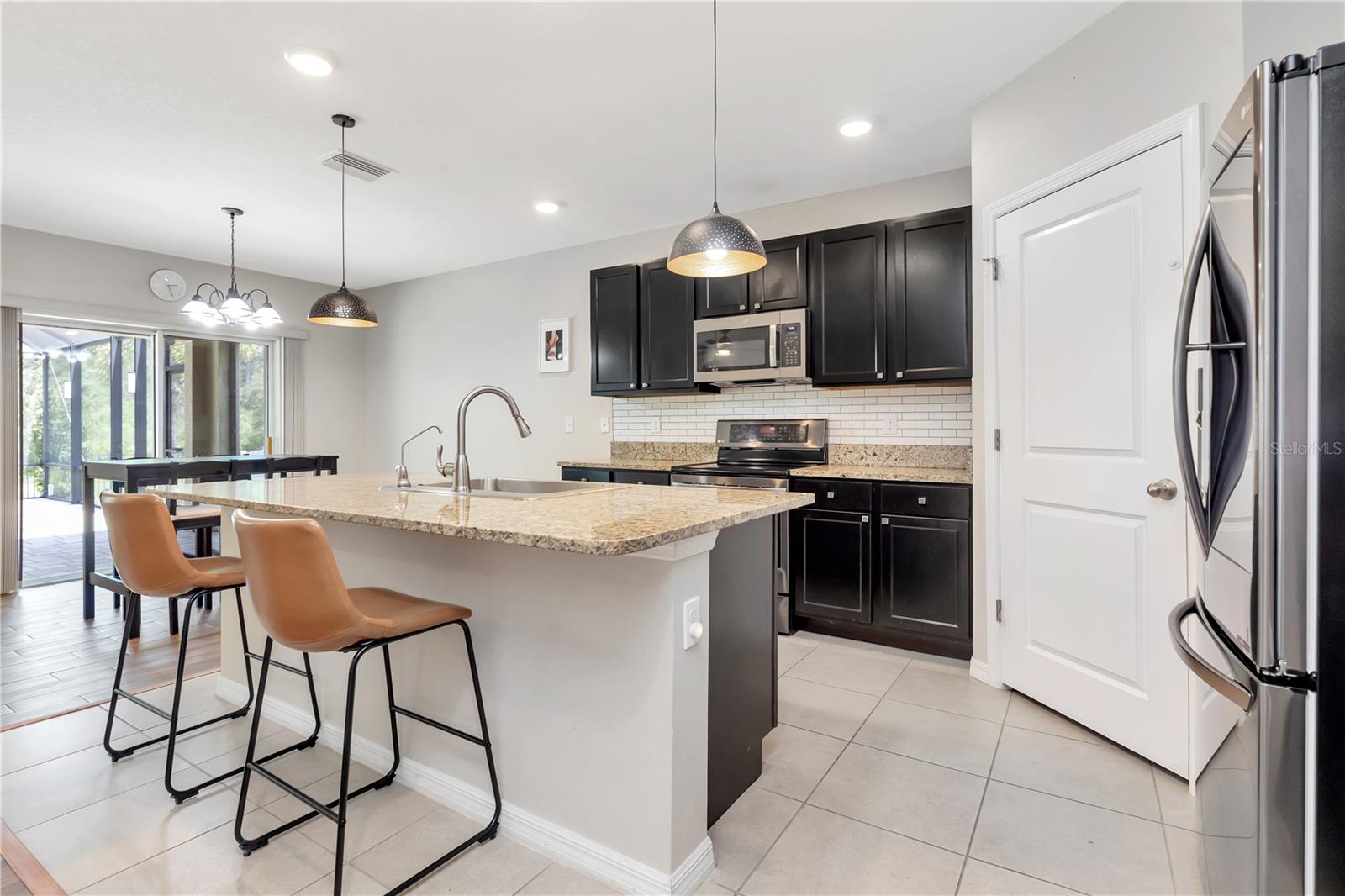 Image 4 of 89 For 271 Tierra Verde Way