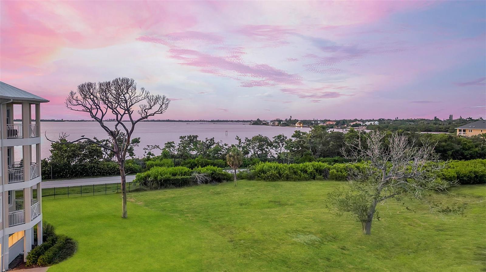 Details for 7920 34th Avenue W 202, BRADENTON, FL 34209