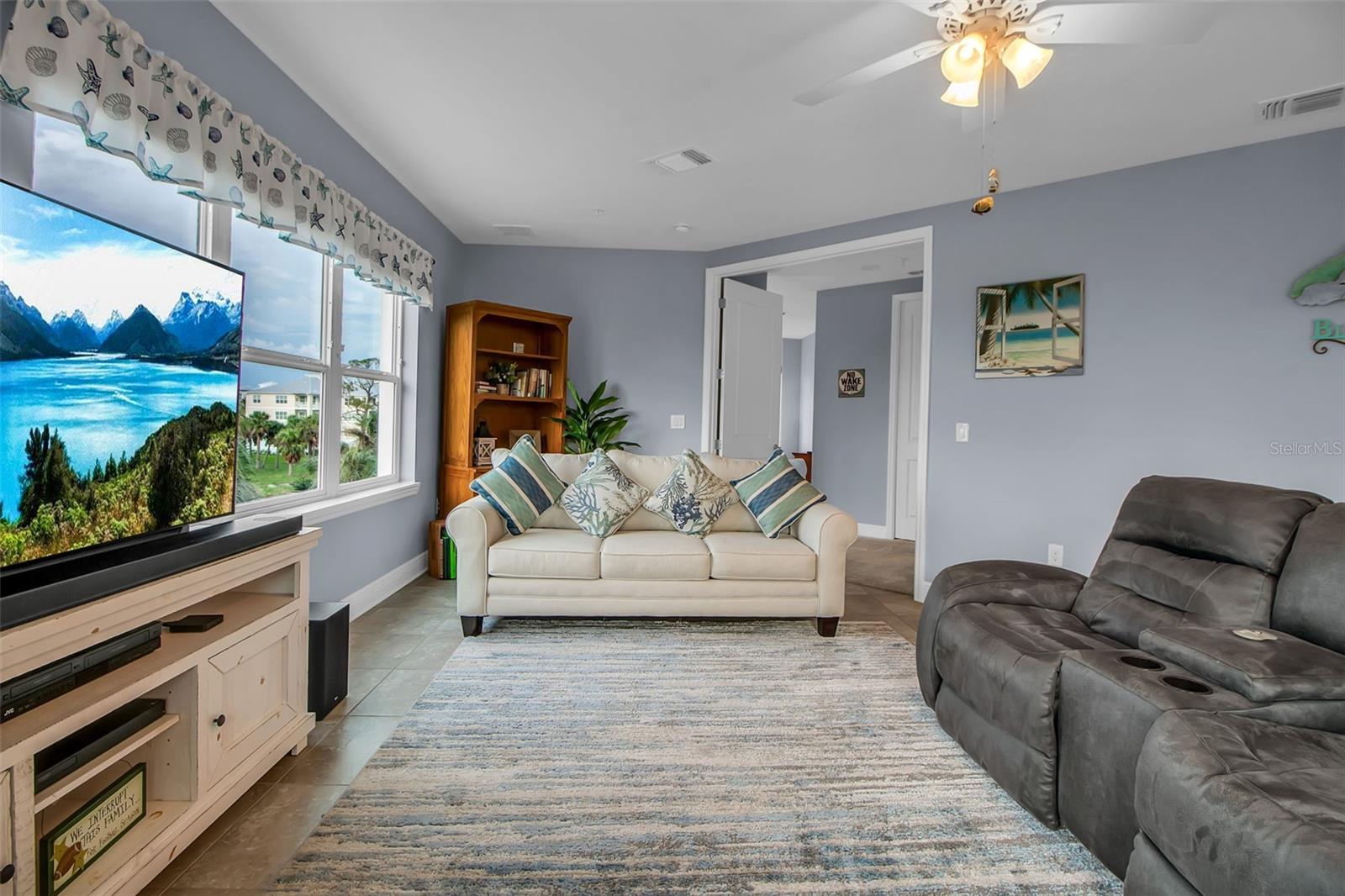 Image 15 of 30 For 7920 34th Avenue W 202