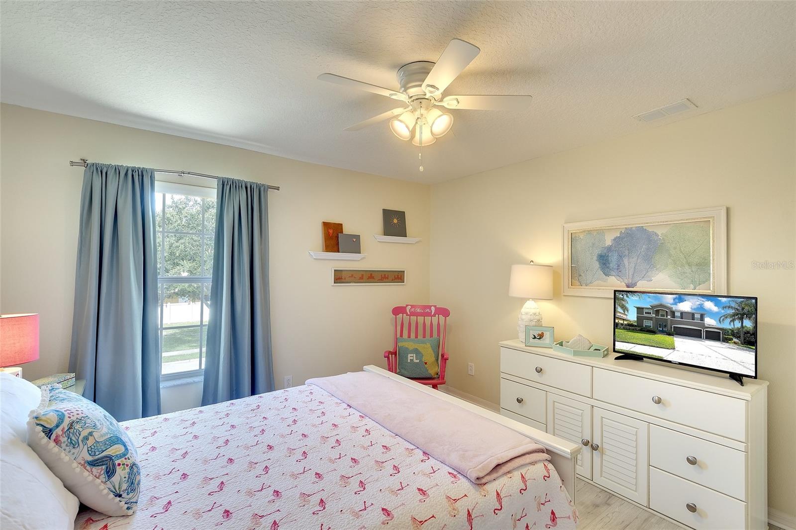Image 17 of 55 For 6153 41st Street E