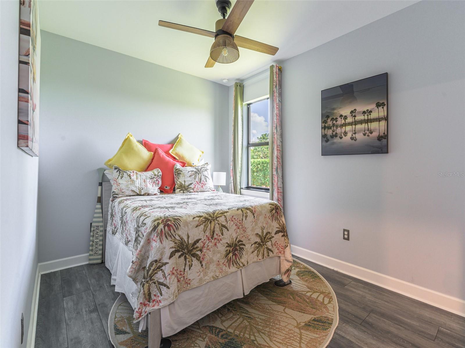 Image 29 of 83 For 7683 Summerland Cove