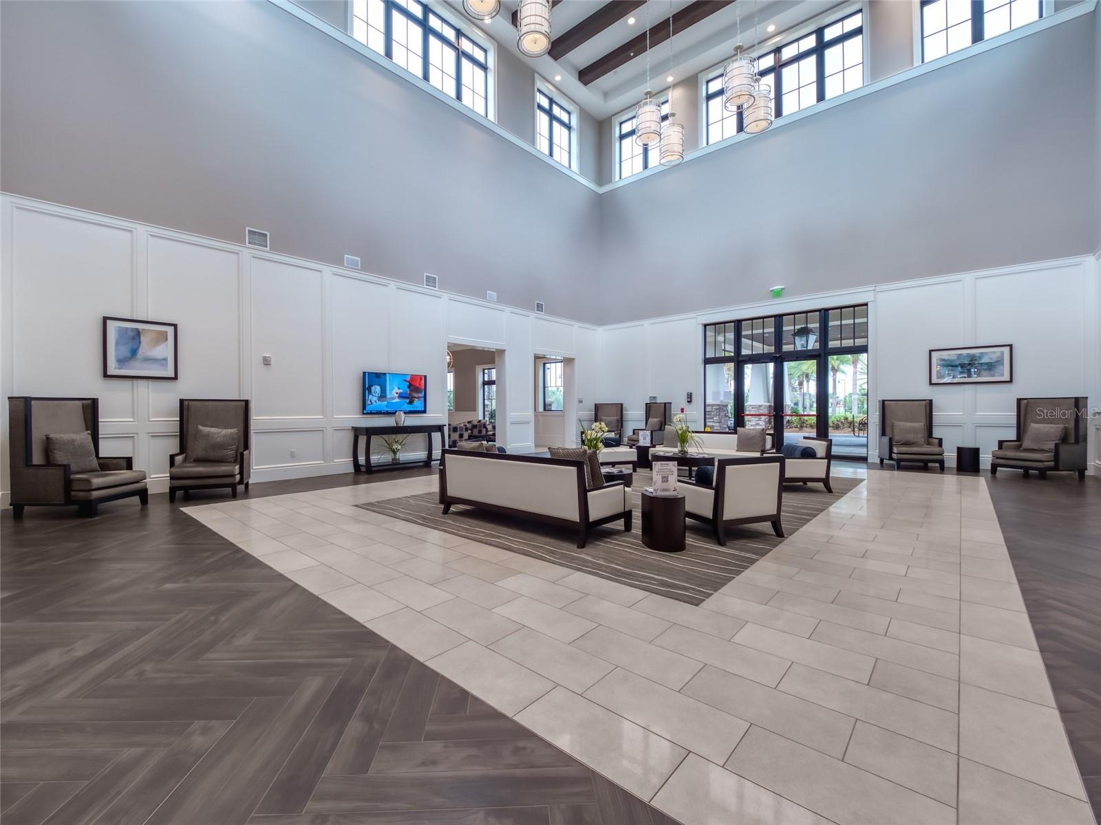 Image 43 of 83 For 7683 Summerland Cove