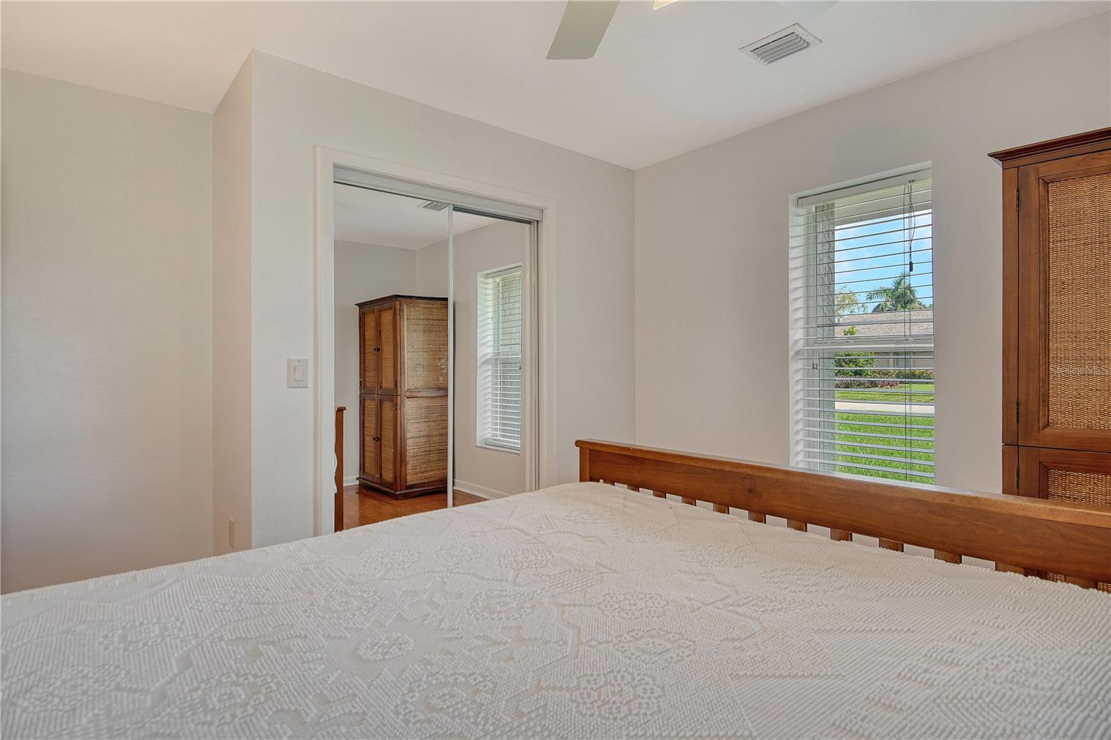 Image 33 of 55 For 6303 3rd Avenue Nw