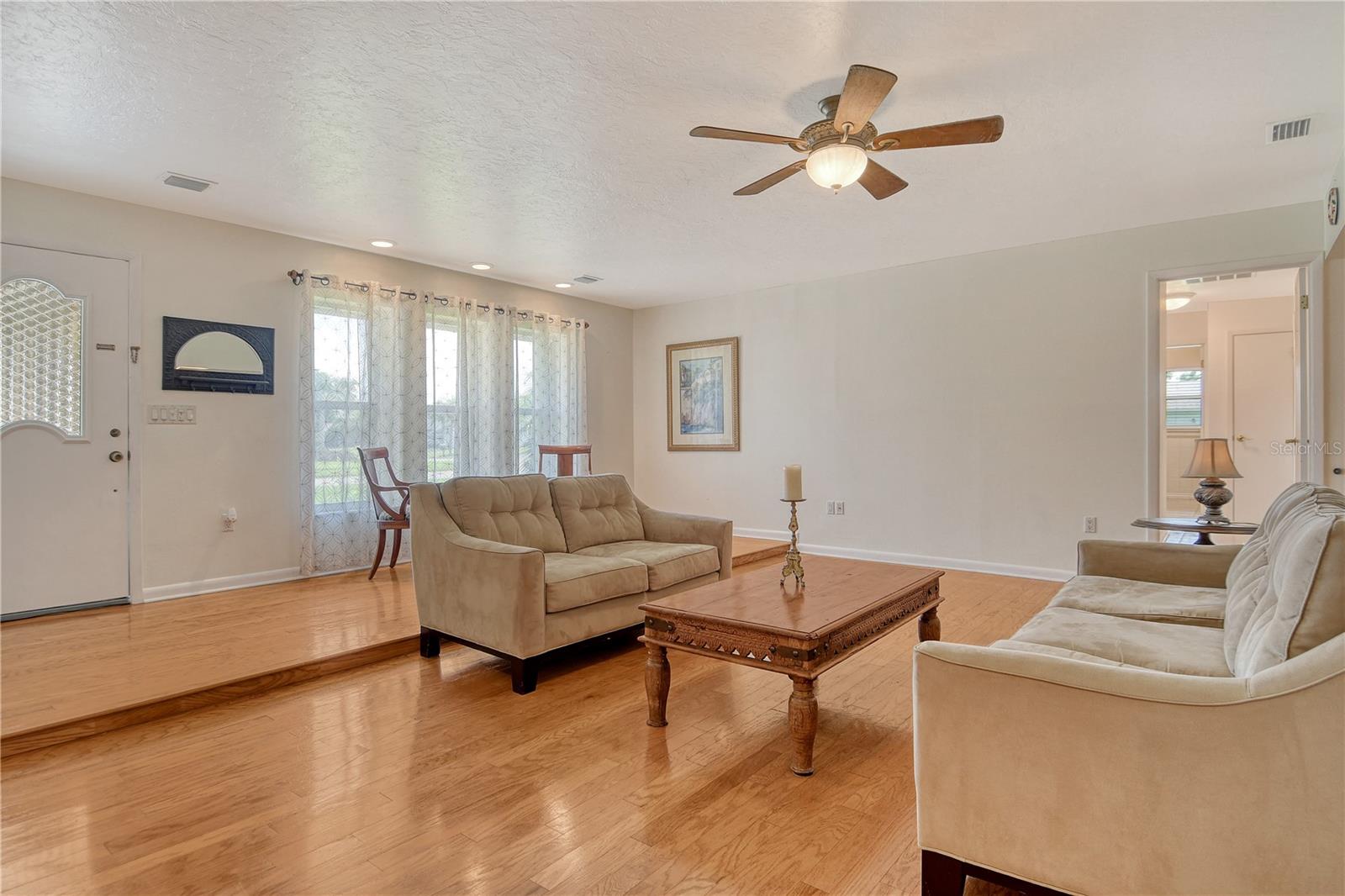 Image 6 of 55 For 6303 3rd Avenue Nw