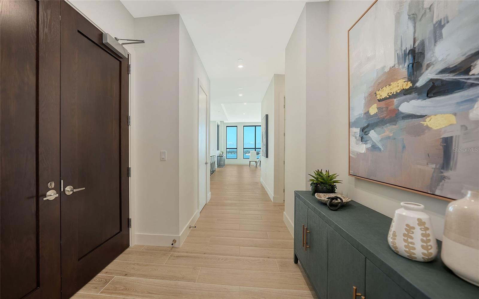 Image 24 of 60 For 33 S Palm Avenue 1601