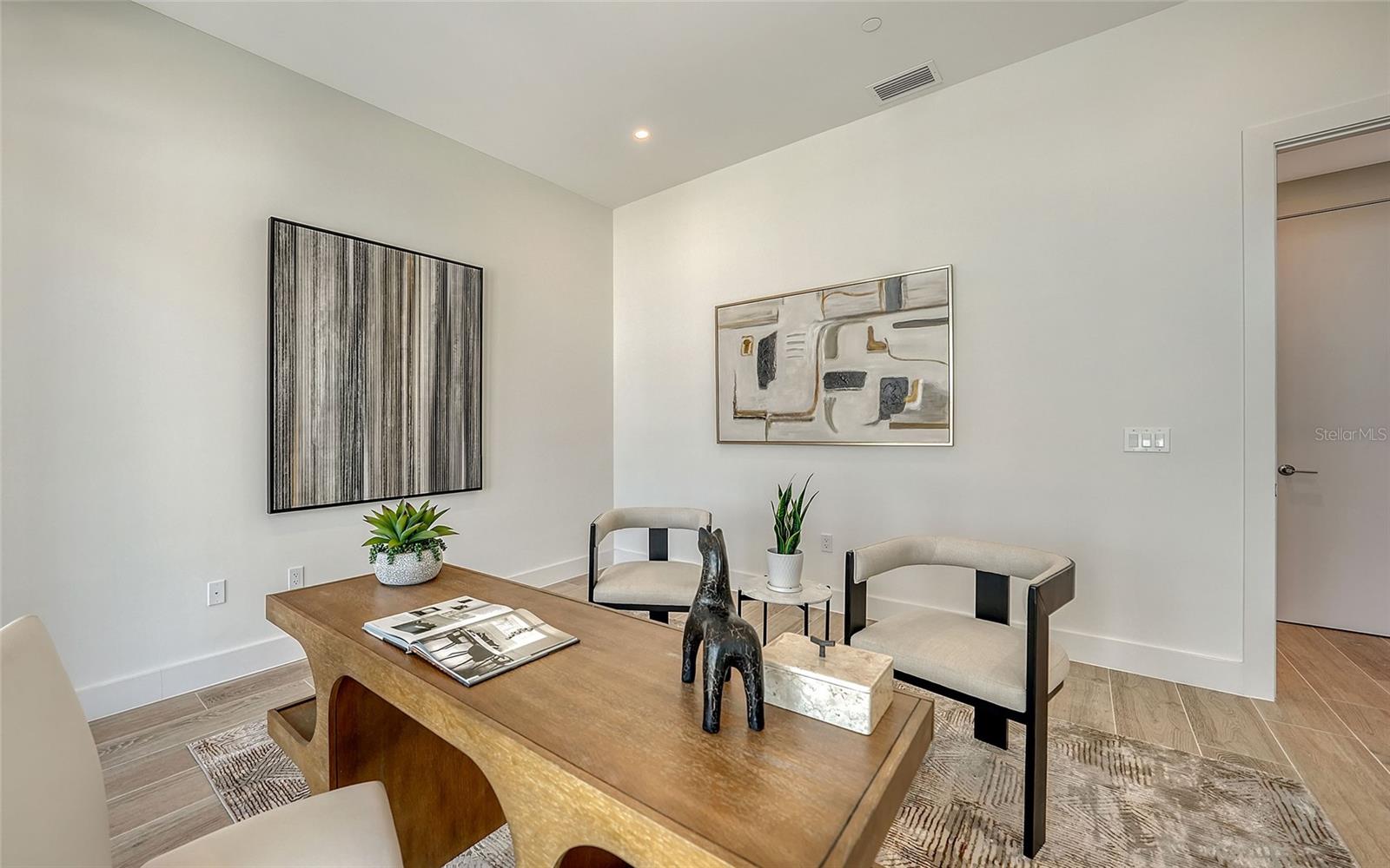 Image 34 of 60 For 33 S Palm Avenue 1601