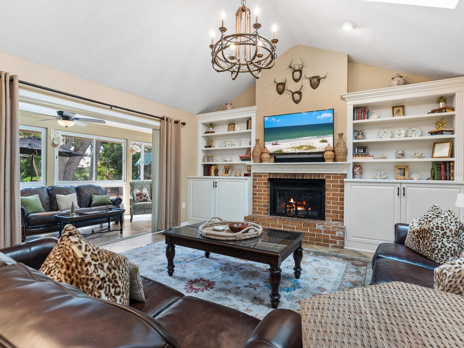 Image 15 of 66 For 1773 Oak Lakes Drive